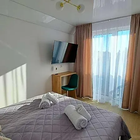 Etna 4* 莱鲍